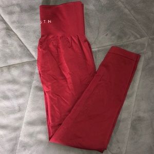 NVGTN RED LEGGINGS